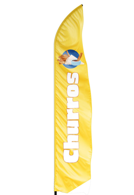 Voile seule de drapeau oriflamme jaune avec une écriture blanche churros et un dessin de churros au dessus du marquage pour être visible de loin