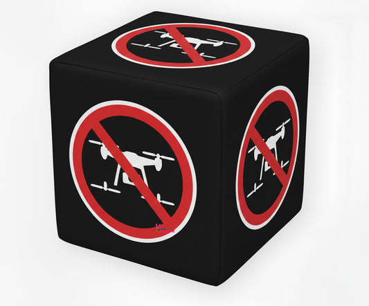 Cube personnalisable anti-drone noir avec symboles d'interdiction de survol en rouge et blanc, idéal pour sécuriser les espaces aériens lors de salons, événements ou sites sensibles