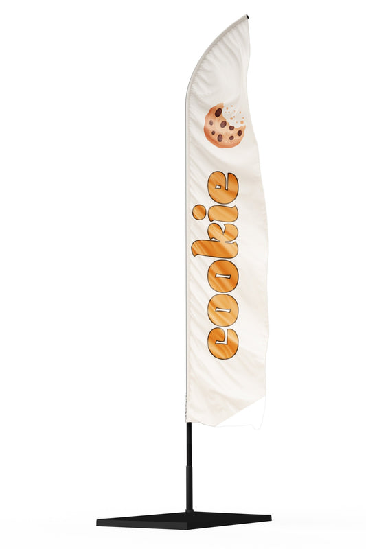 Drapeau cookie blanc avec une grande écriture et un cookie en haut du drapeau