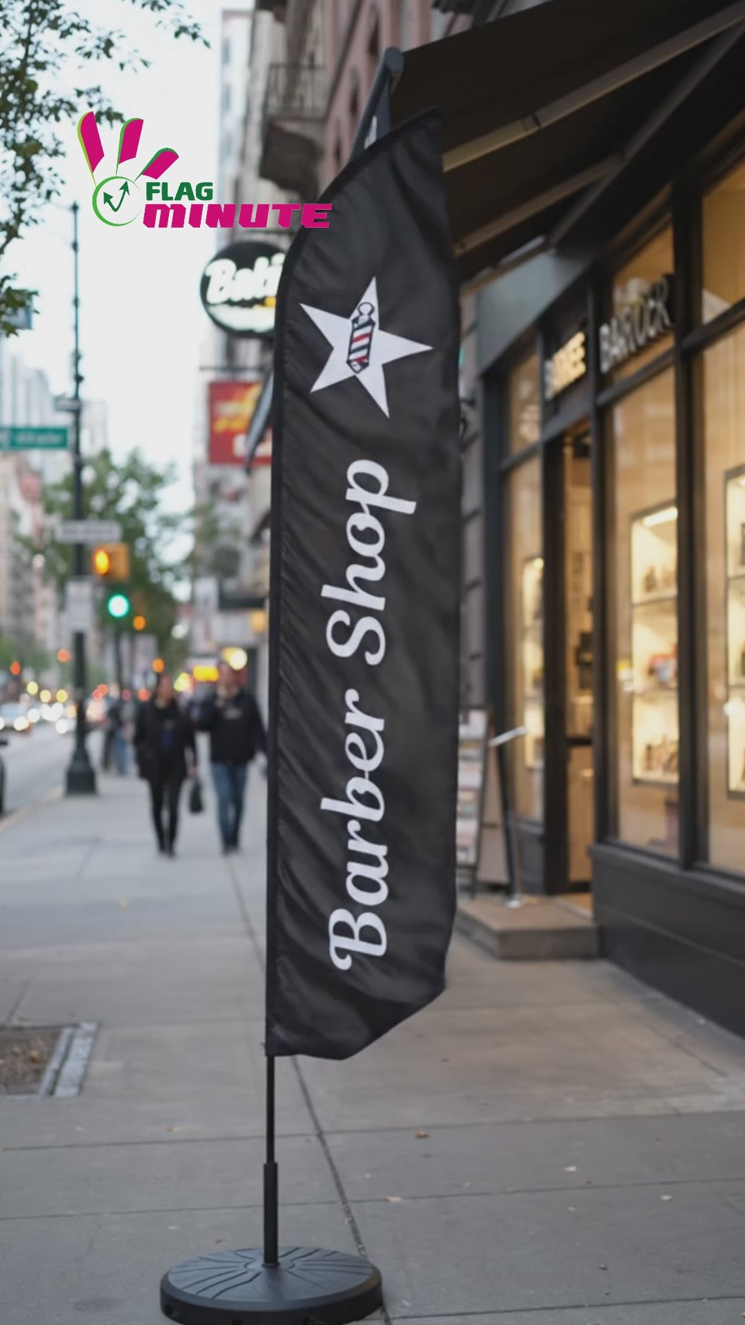 vidéo du drapeau barber shop qui flotte au vend
